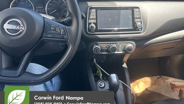 2023 Nissan Kicks S