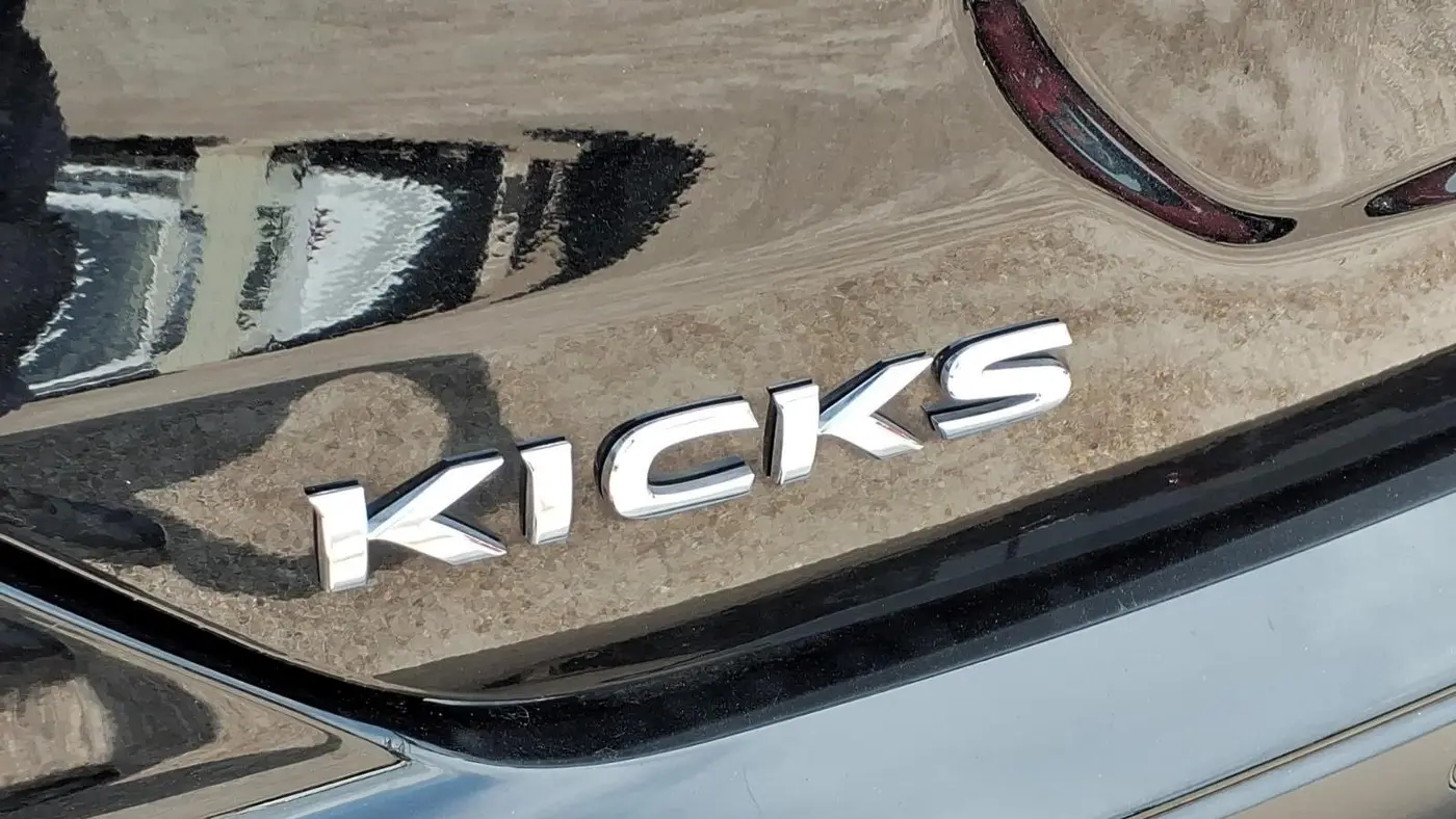 2024 Nissan Kicks S