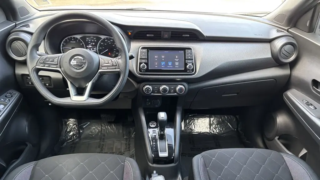 2020 Nissan Kicks S