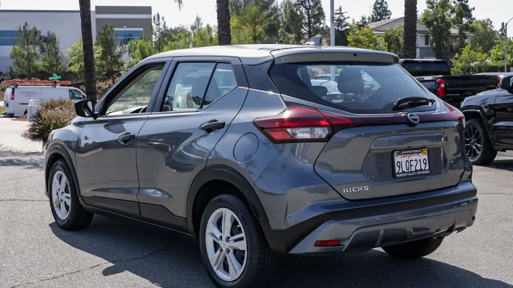 2024 Nissan Kicks S
