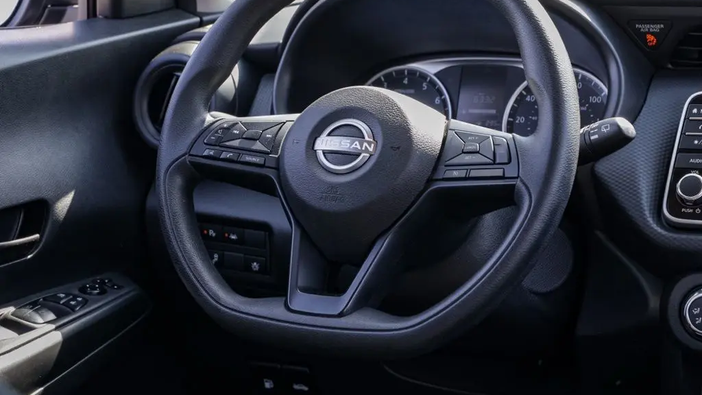 2024 Nissan Kicks S
