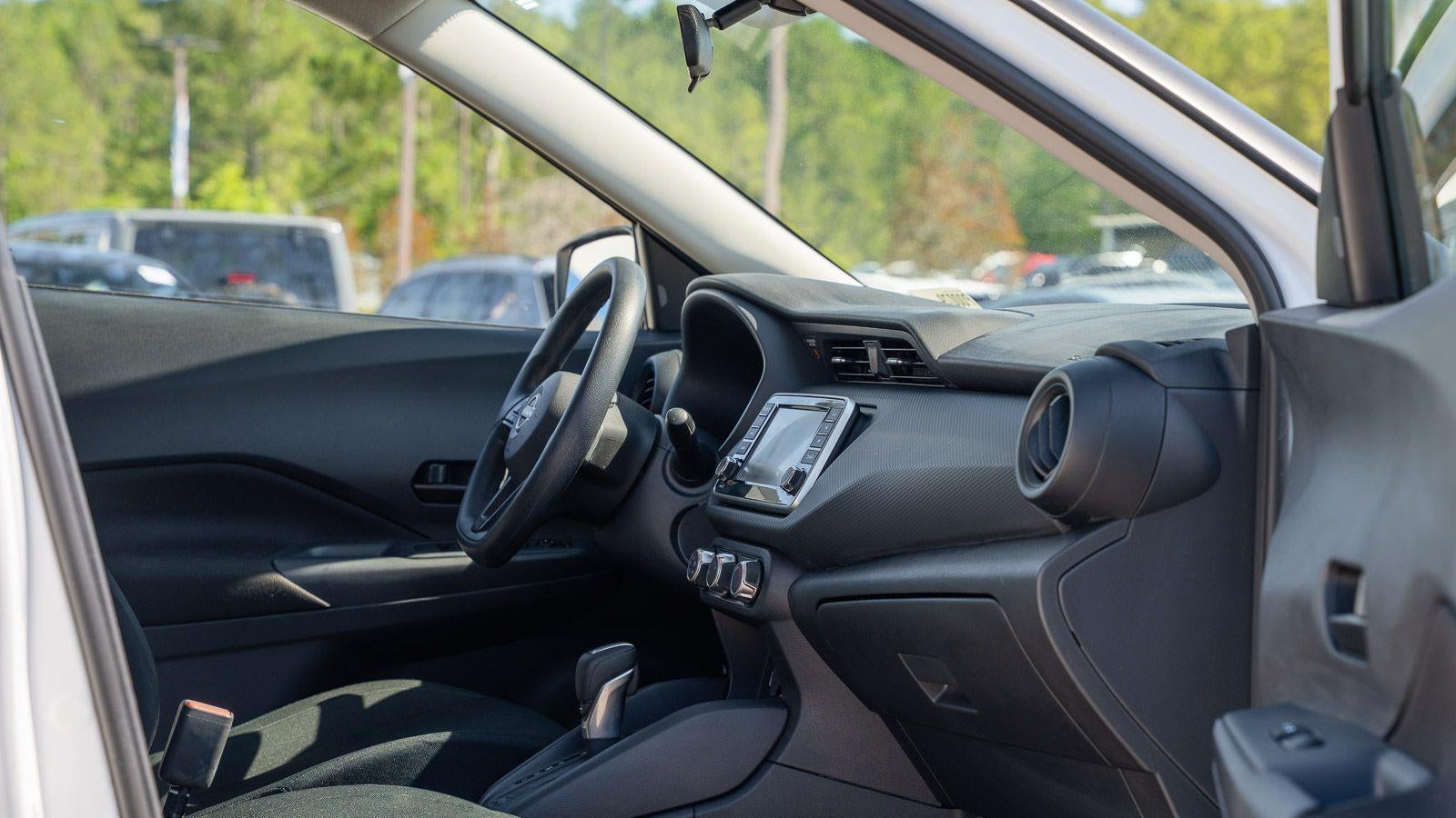 2024 Nissan Kicks S