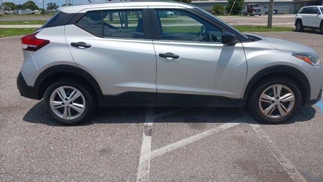 2020 Nissan Kicks S