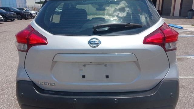 2020 Nissan Kicks S