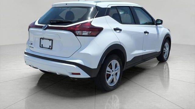 2021 Nissan Kicks S