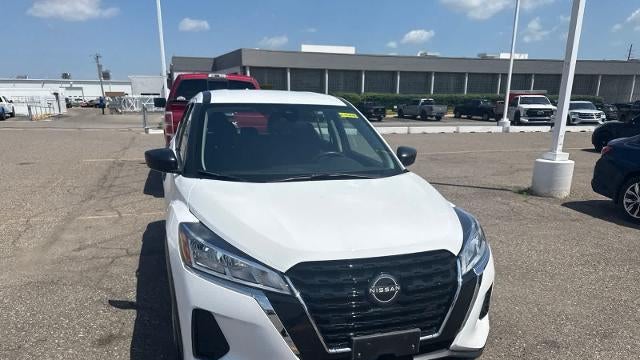 2022 Nissan Kicks S