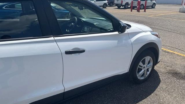 2022 Nissan Kicks S
