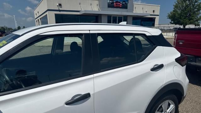 2022 Nissan Kicks S