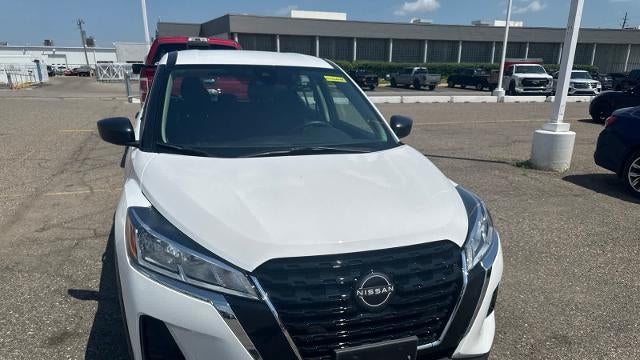 2022 Nissan Kicks S