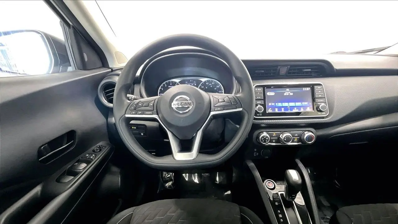 2021 Nissan Kicks S