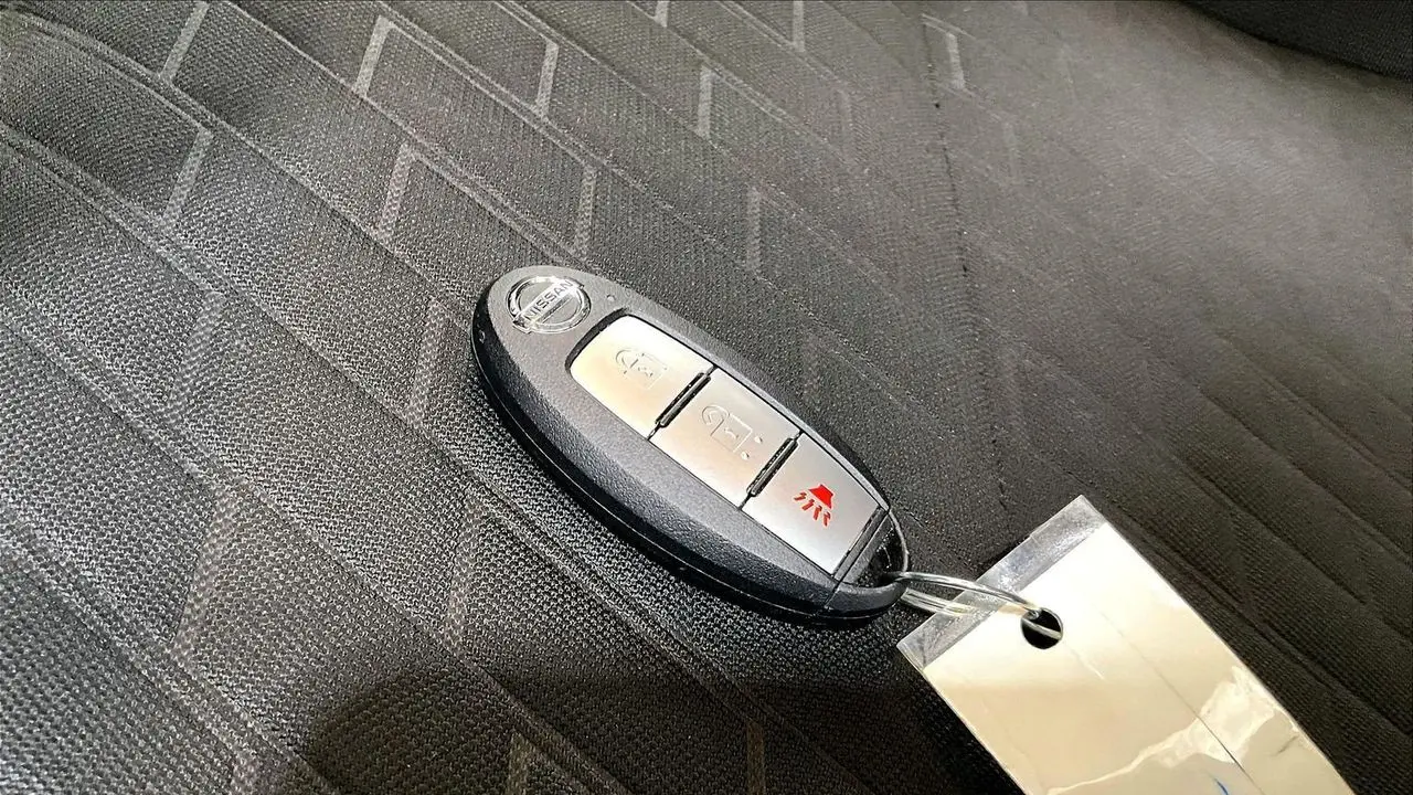 2021 Nissan Kicks S