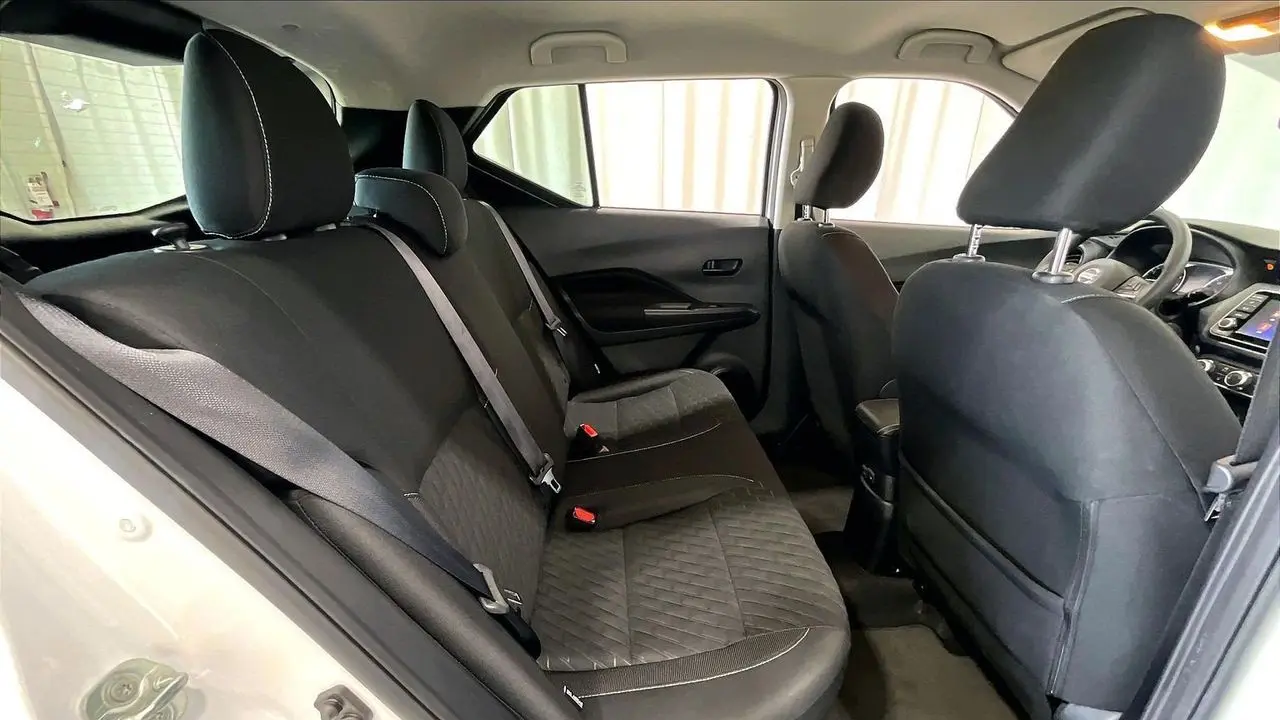 2021 Nissan Kicks S