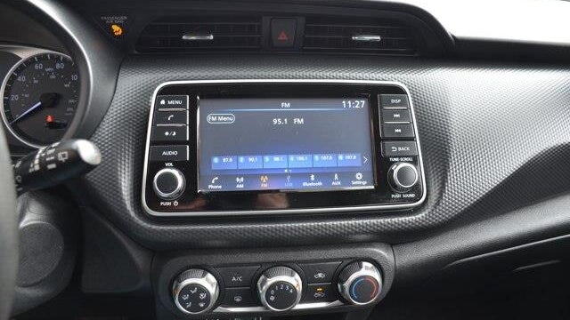 2022 Nissan Kicks S