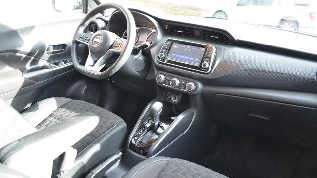 2022 Nissan Kicks S