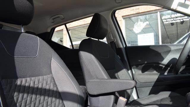 2022 Nissan Kicks S