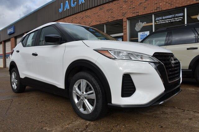 2022 Nissan Kicks - $18,900