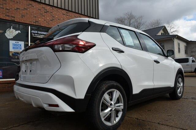2022 Nissan Kicks - $18,900