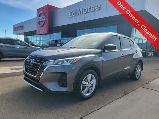 2021 Nissan Kicks with Gun Metallic Exterior