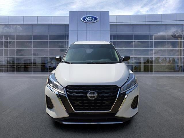 2023 Nissan Kicks - $15,345