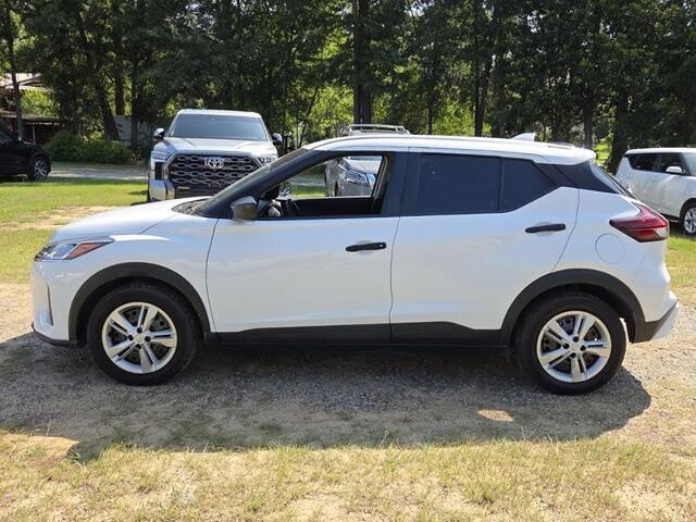 2023 Nissan Kicks - $15,345