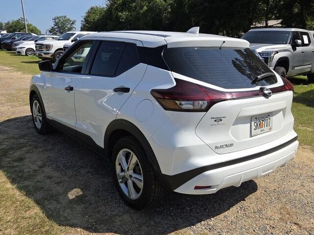 2023 Nissan Kicks - $15,345