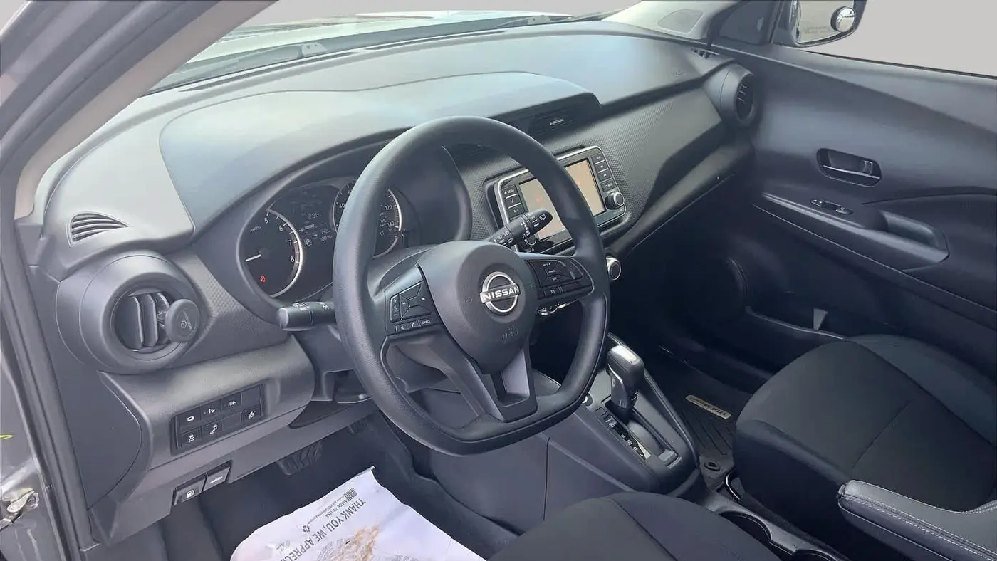 2024 Nissan Kicks S