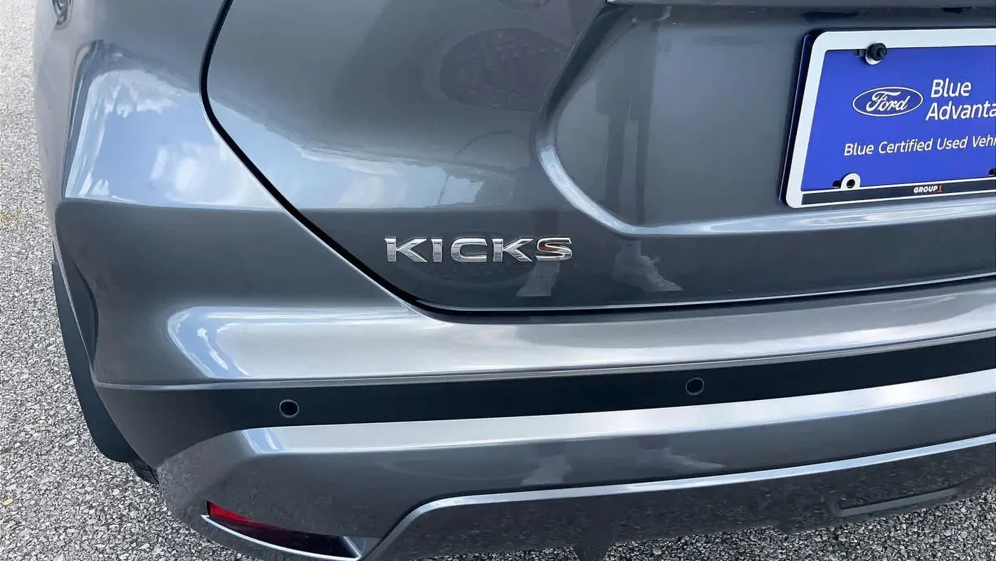 2024 Nissan Kicks S