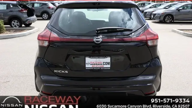 2025 Nissan Kicks Play S