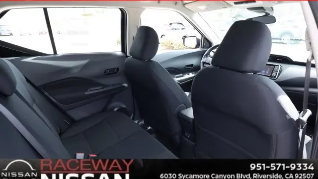 2025 Nissan Kicks Play S