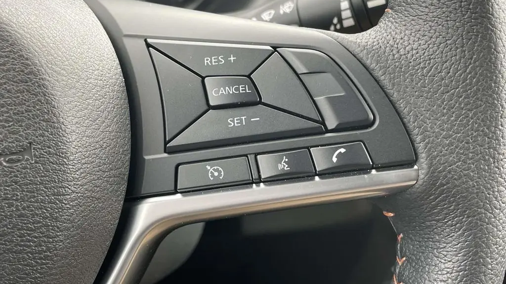 2018 Nissan Kicks S
