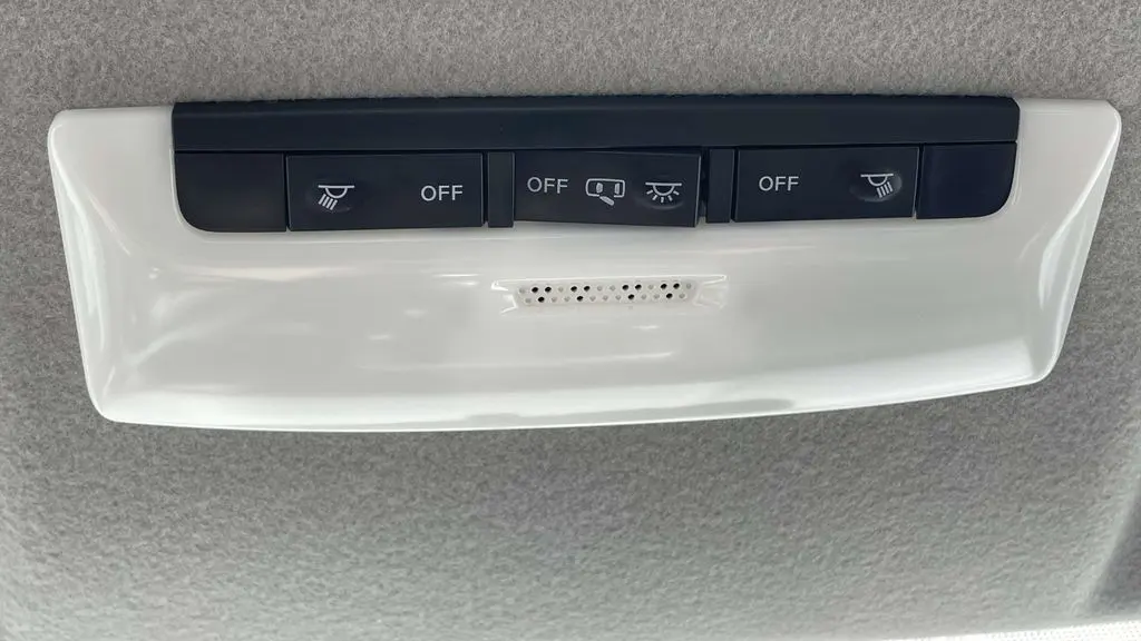 2018 Nissan Kicks S