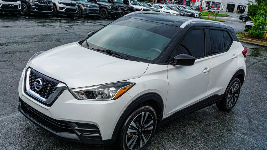 2018 Nissan Kicks S