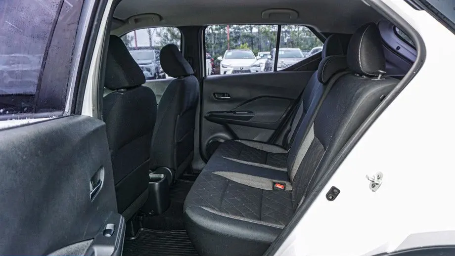 2018 Nissan Kicks S