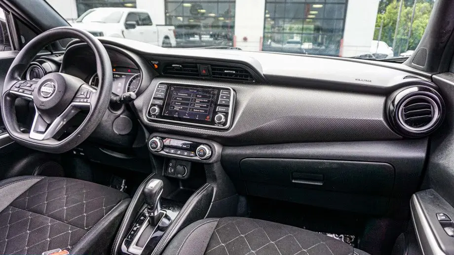 2018 Nissan Kicks S