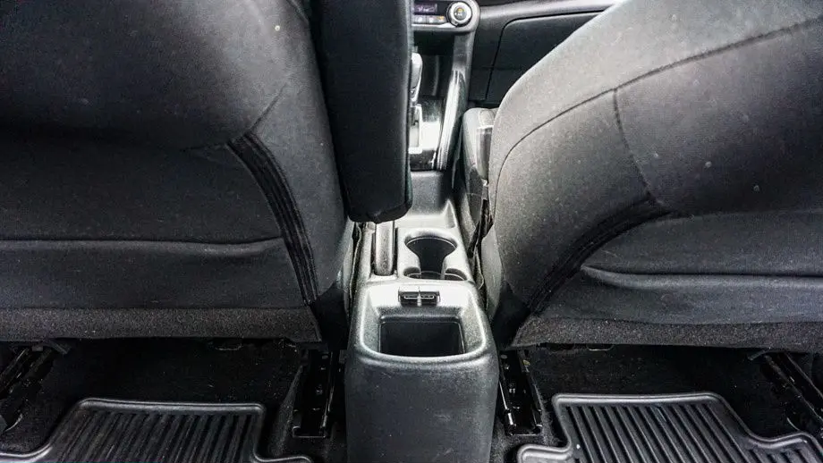 2018 Nissan Kicks S