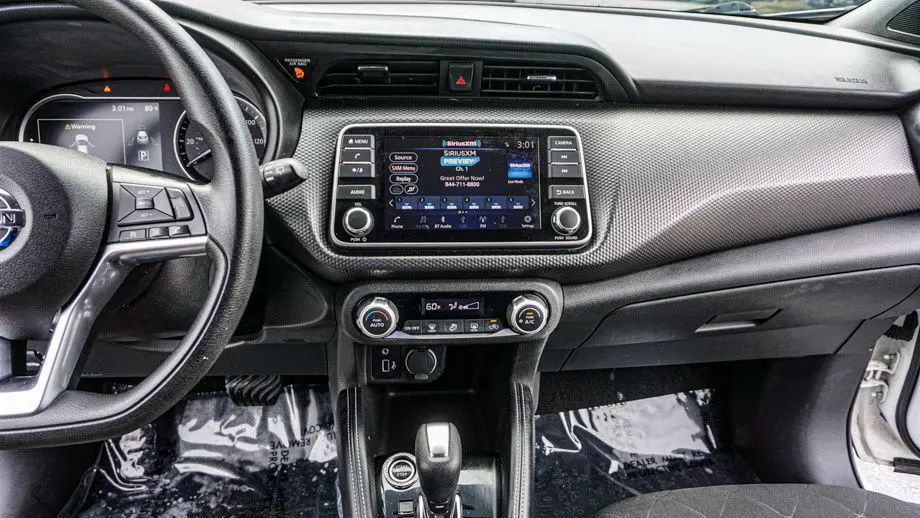 2018 Nissan Kicks S