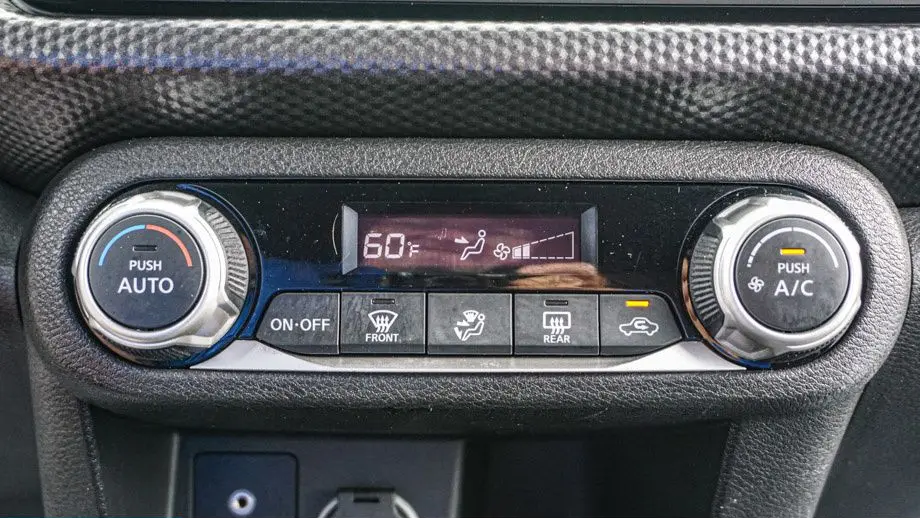 2018 Nissan Kicks S