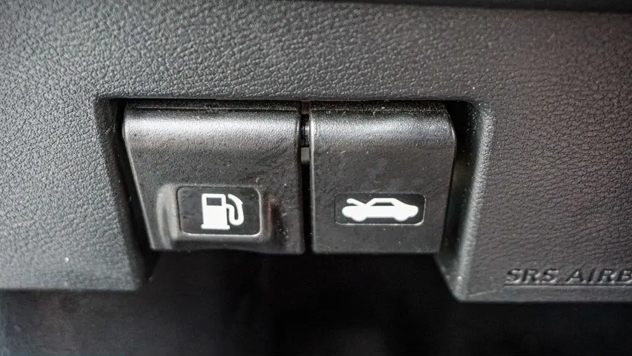 2018 Nissan Kicks S