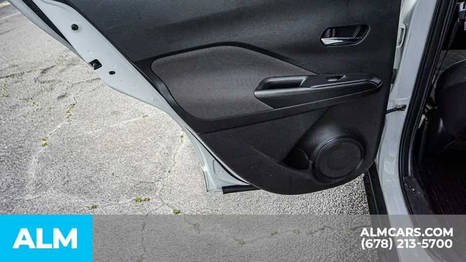 2018 Nissan Kicks S