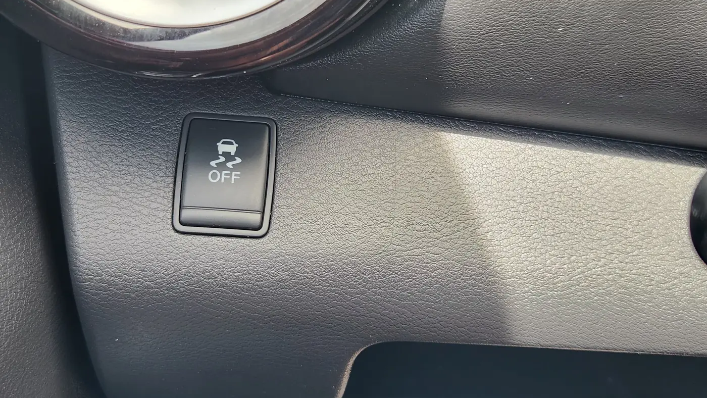 2018 Nissan Kicks S