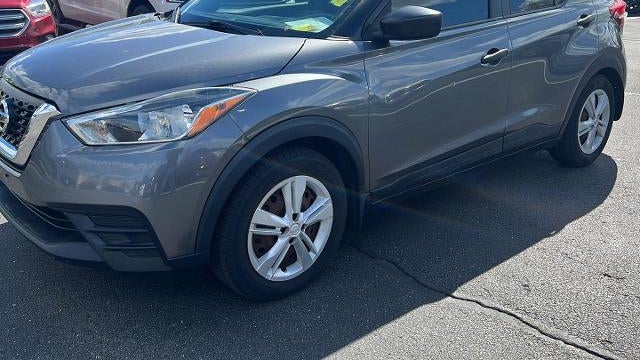 2018 Nissan Kicks S