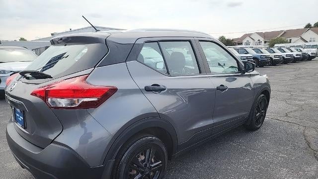 2019 Nissan Kicks S
