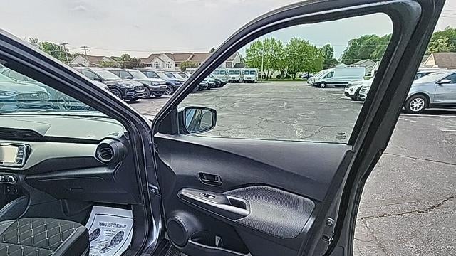 2019 Nissan Kicks S