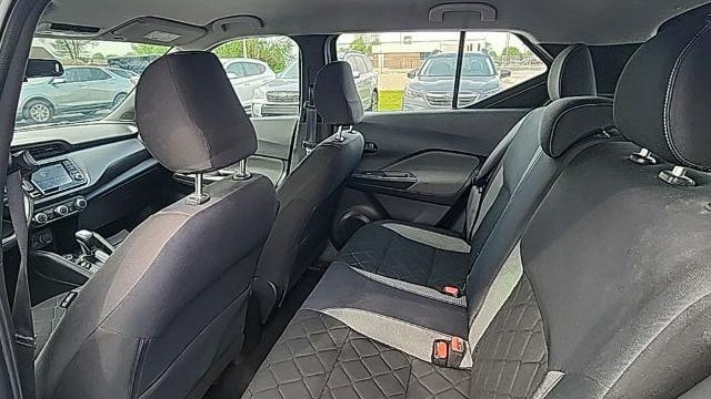 2019 Nissan Kicks S