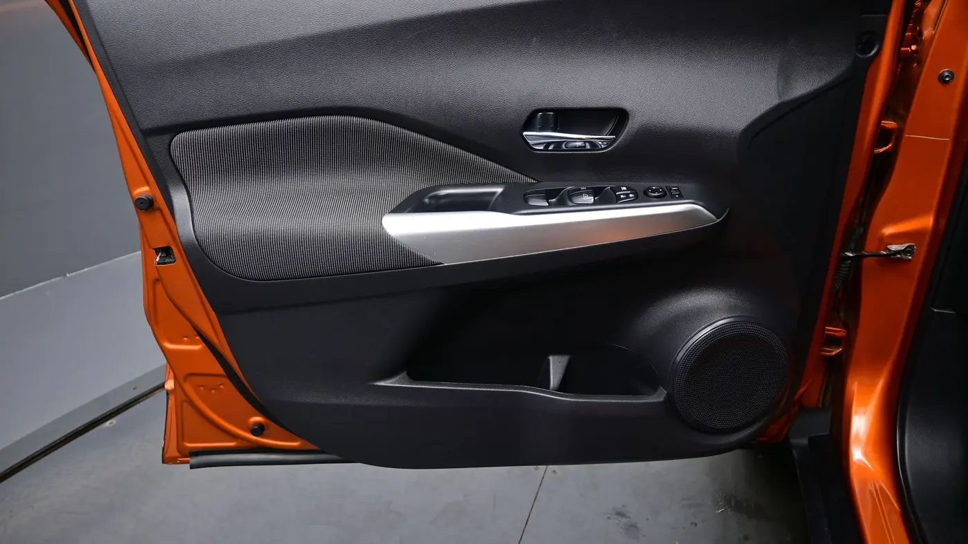 2018 Nissan Kicks S