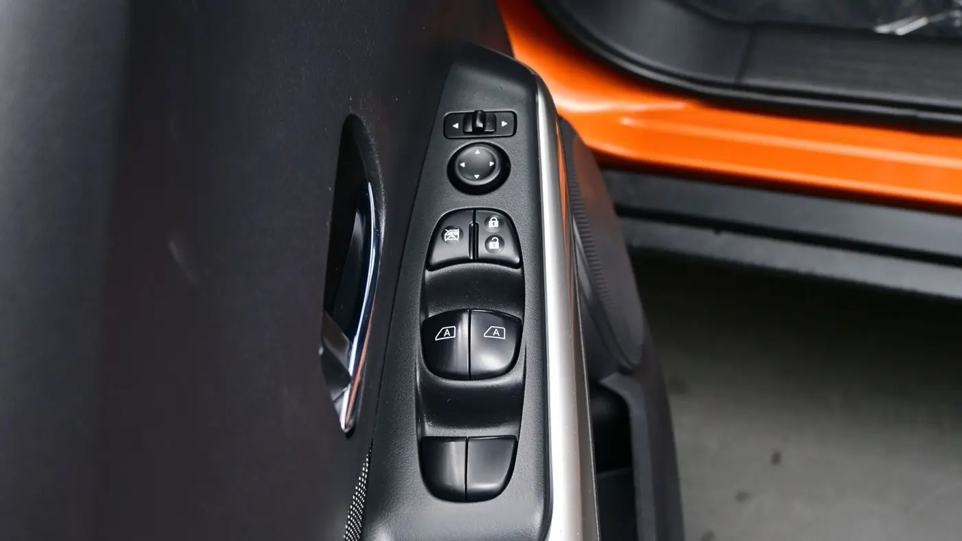 2018 Nissan Kicks S
