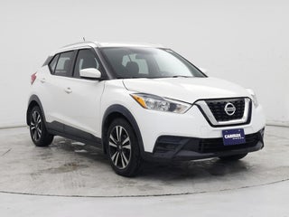 2019 Nissan Kicks with Aspen White Tricoat Exterior