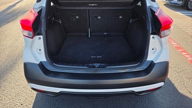 2018 Nissan Kicks SR