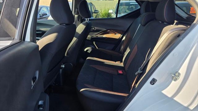 2018 Nissan Kicks SR