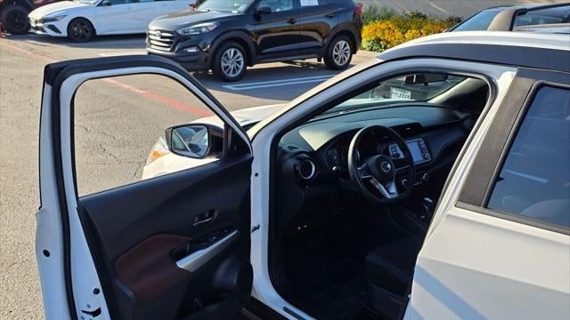 2018 Nissan Kicks SR
